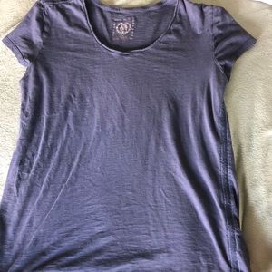Navy blue tee